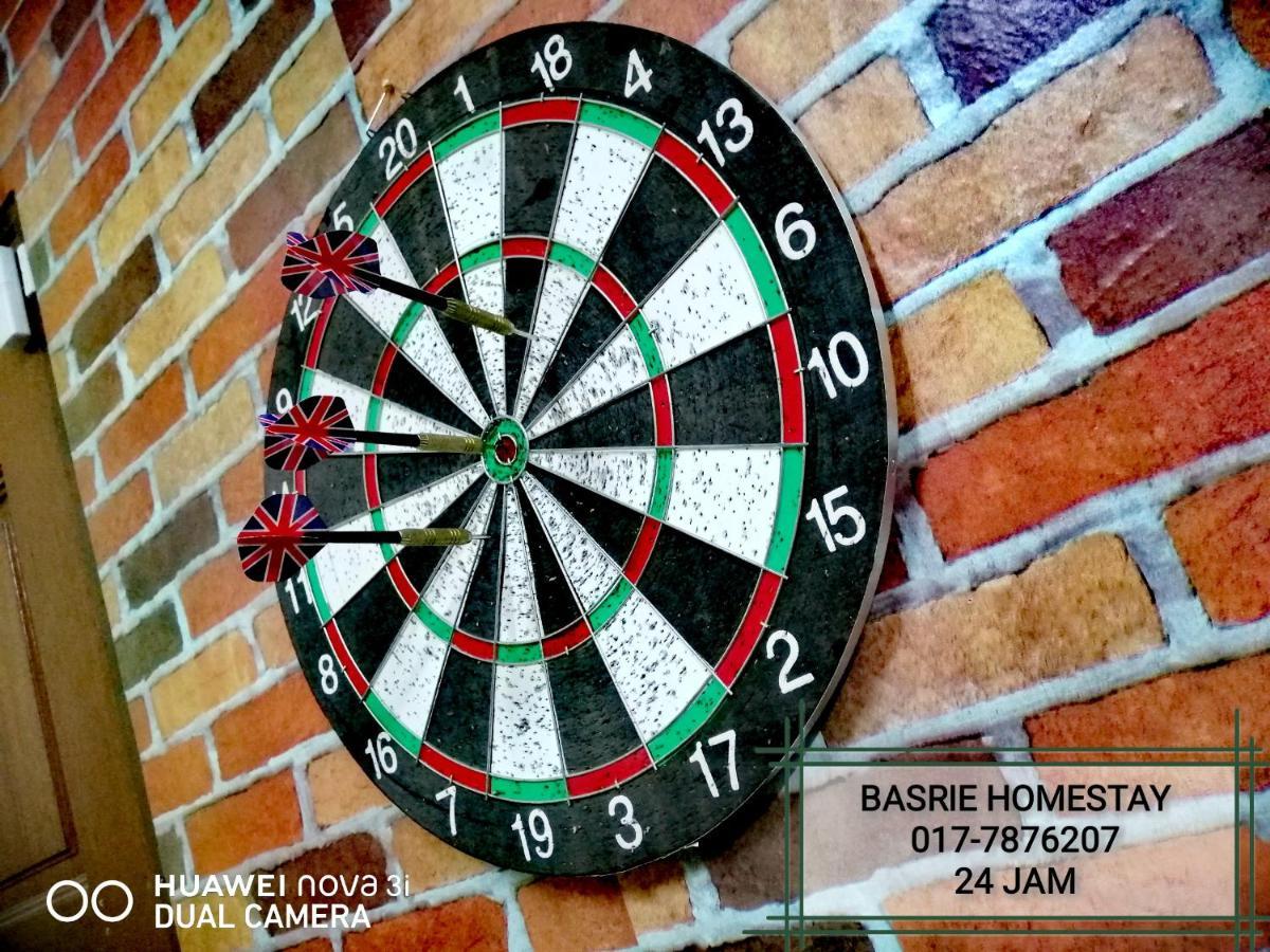 Basrie Villa "Mslim Only" - Mini Cinema , Private Pool , Wi-Fi , Netflix Muar Eksteriør bilde