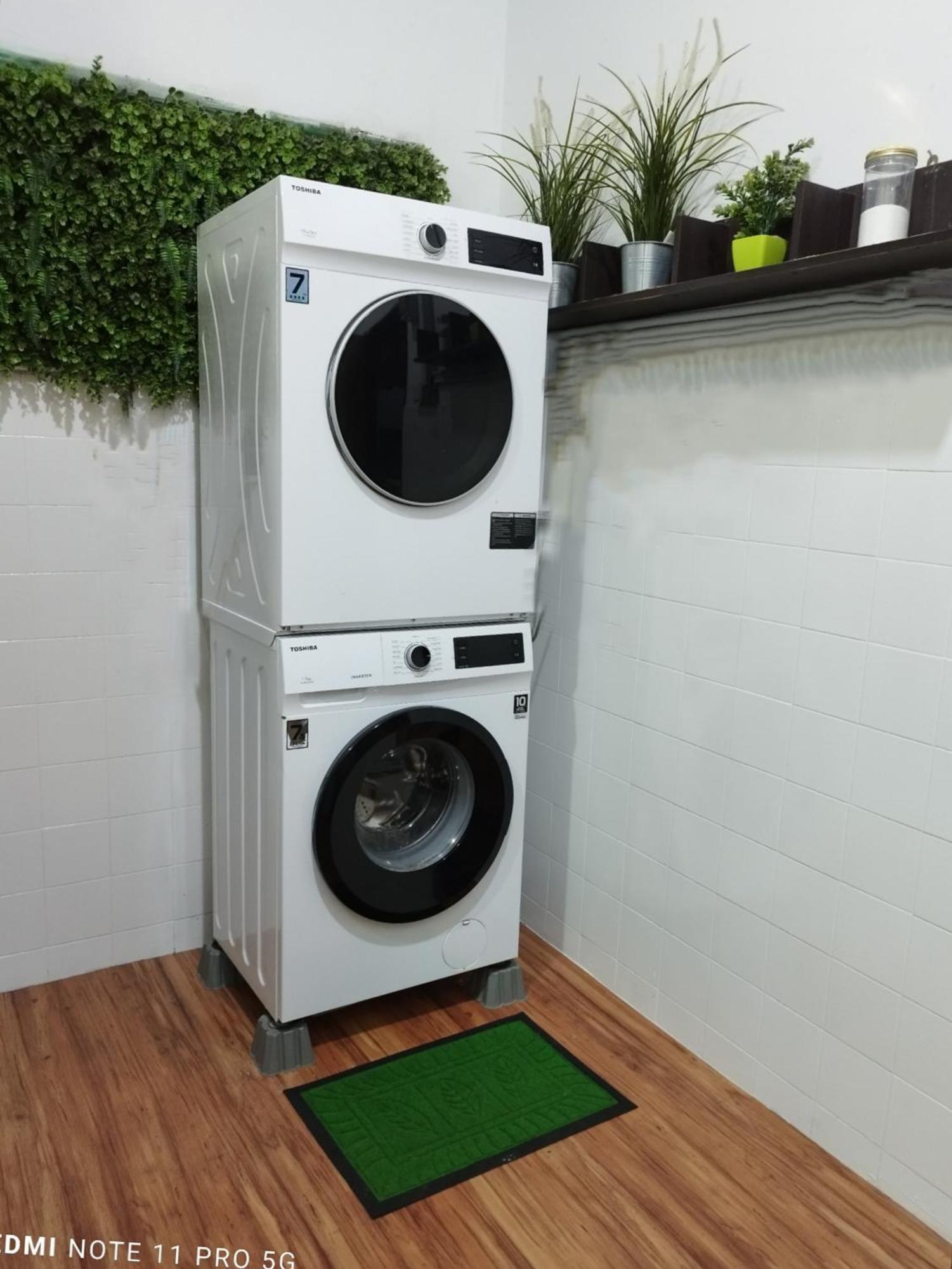 Basrie Villa "Mslim Only" - Mini Cinema , Private Pool , Wi-Fi , Netflix Muar Eksteriør bilde
